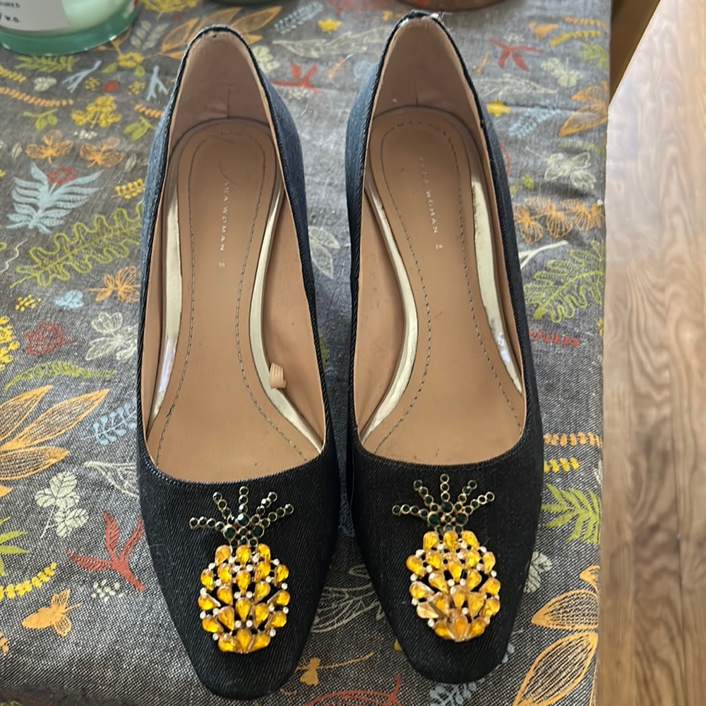 ZARA BLUE DENIM PUMPS; PINEAPPLE 🍍 CRYSTALS MAKE A NICE TOUCH. FINAL OFFER